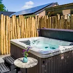 Bbkleine Beerze Holiday home Hoogeloon