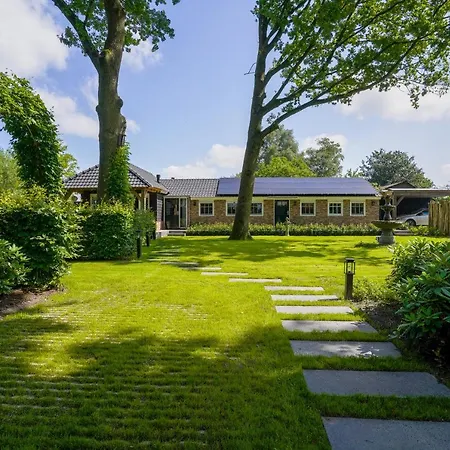 Casa de Férias Bbkleine Beerze Hoogeloon