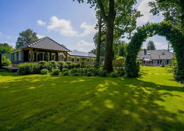 Bbkleine Beerze Casa de Férias Hoogeloon